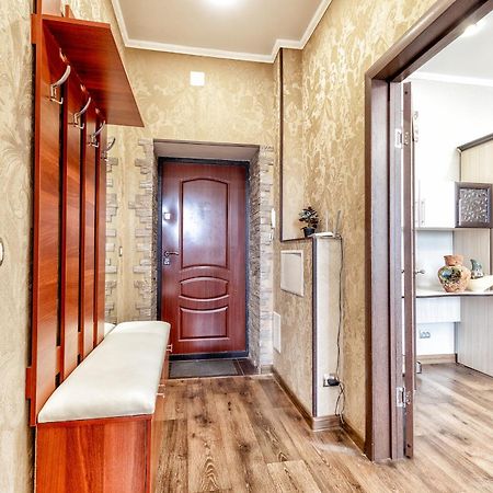 1 Комнатная Квартира В Элитном Доме بافلودار المظهر الخارجي الصورة